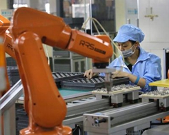 Apple Manufacturer Foxconn to Fully Replace Humans With Robots - Foxbots