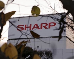 Apple LCD Supplier Sharp Turns First Profits in Years