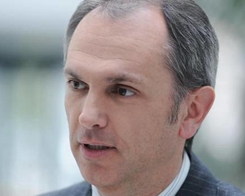 CFO Luca Maestri Discusses Apple Research Spending in an Interview