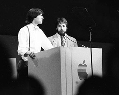 Rare Photos Reveal Apple keynote Progenitor