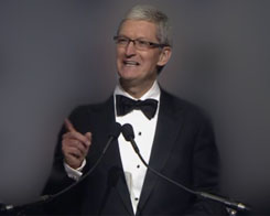 Tim Cook to Receive Newseum’s Free Expression Award