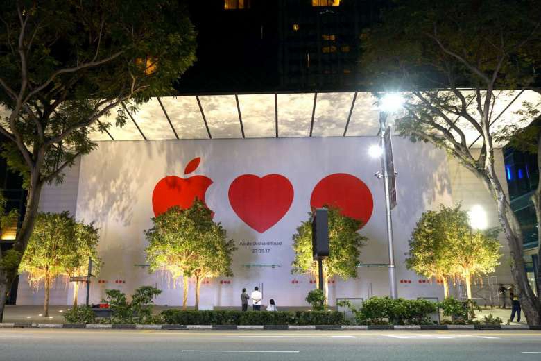 Singapore's First Apple Store Opens May 27