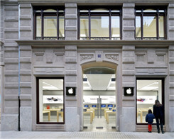 Second iPhone Battery Fire in Two Days Affects Spanish Apple Store