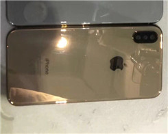 Leak Shows the New iPhone X in Gold, and It’s Not A Pretty Sight