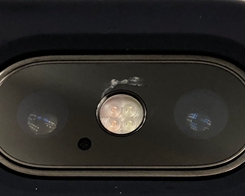 Growing Number of iPhone X Users Report Easily Cracking Camera Lens