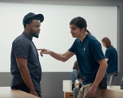 Samsung Awkwardly Pits Note 9 Against iPhone X Performance in new ‘Ingenius’ Ads