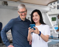 Apple CEO Tim Cook’s Visit to China Coincides With Chinese Spy Chip Story