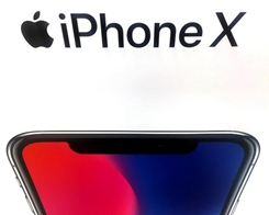 Apple Warned About iPhone X Hack That Stole "Deleted" Photo