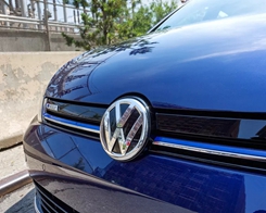 Volkswagen Now lets Apple Users Unlock their Cars with Siri