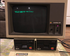 This Guy Found a Working 30-year-old Apple IIe in his Parents' Attic