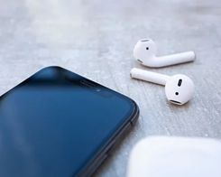What Happens When an AirPod Gets Lost in a NYC Subway Station?