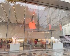 Red Apple Store Logos Mark Run-up to World AIDS Day on Dec 1st