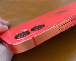 Some iPhone 11 and iPhone 12 Models Losing Color From Aluminum Body