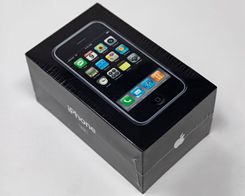 Factory-sealed Original iPhone Sells For $39,340 at Auction