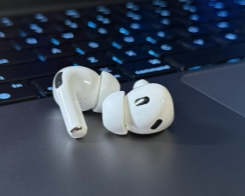 macOS Sequoia Adds Headphone Accommodations for AirPods