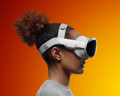 Apple to Upgrade Vision Pro in Two Ways Later This Year