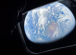 Apple Highlights Photos Shot on iPhone During NASA's Mission to Moon