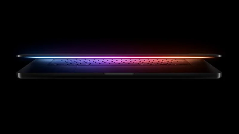  MacBook Pro With OLED Display Might Launch a Bit Later Than Expected