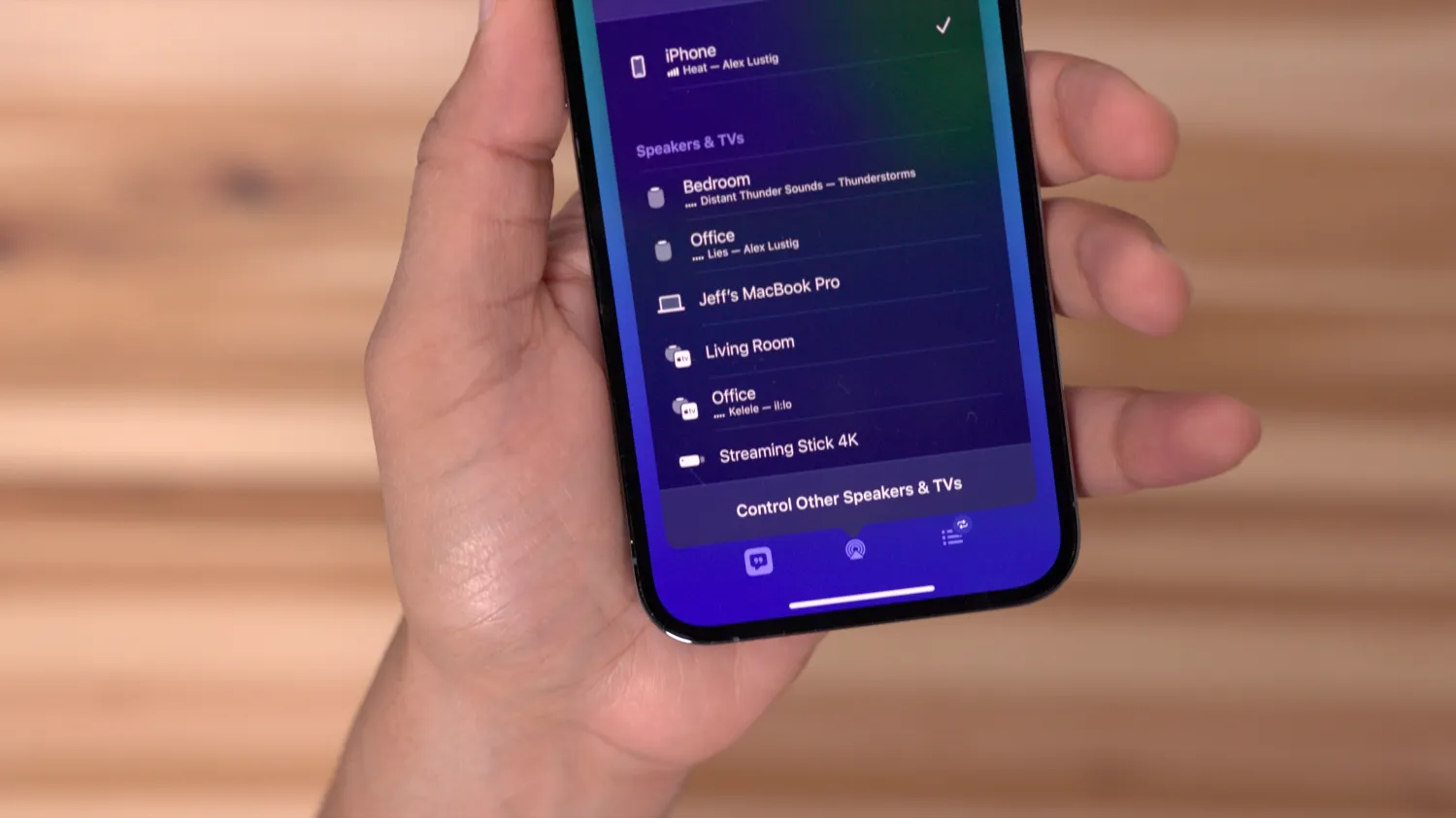 iOS 27 Could Offer Native Integration with Google Cast and Other Streaming Protocols