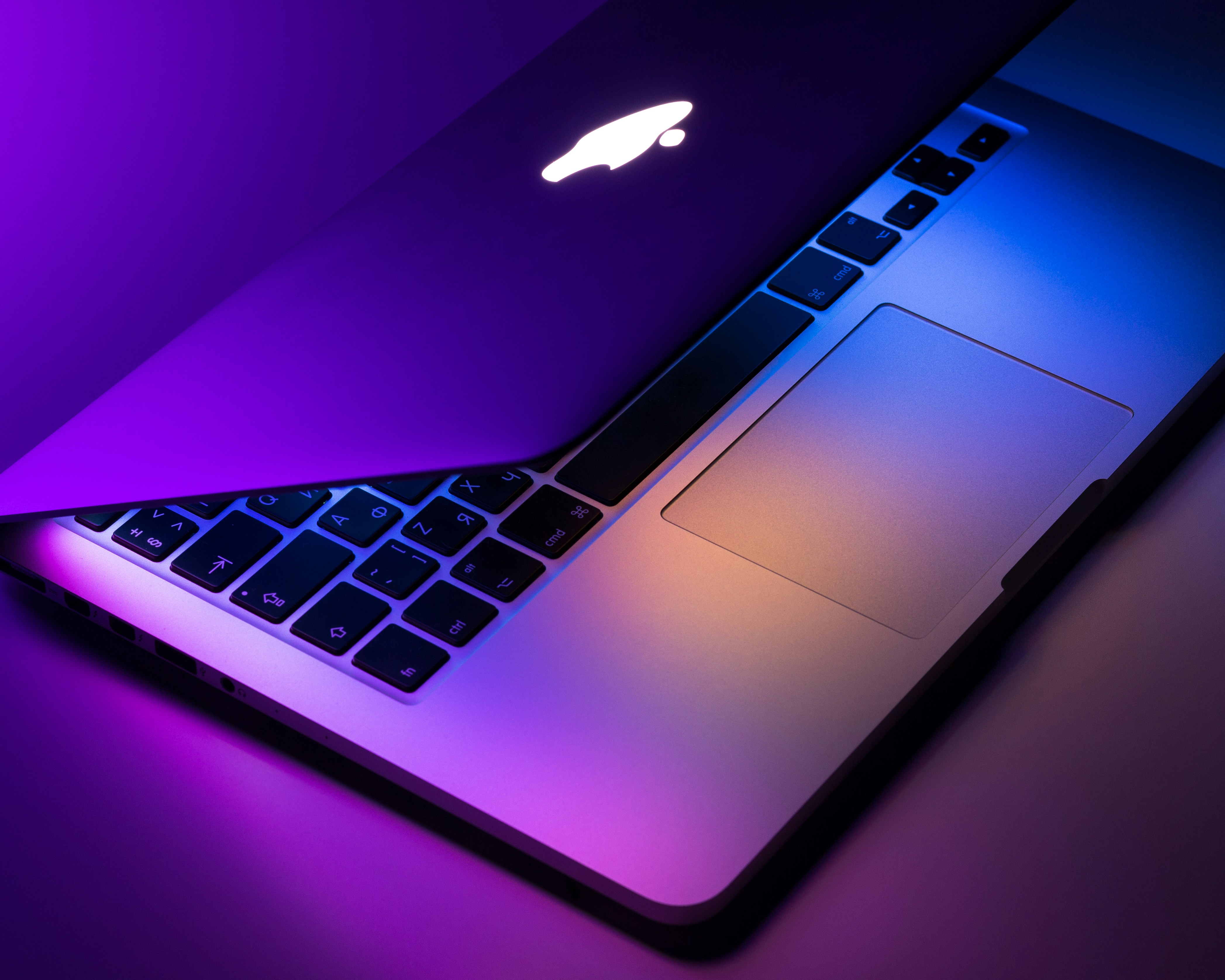 Mini-LED MacBook Pro Could Remain Until 2028 Alongside OLED Models Mini-LED MacBook Pro Could Remain Until 2028 Alongside OLED Models