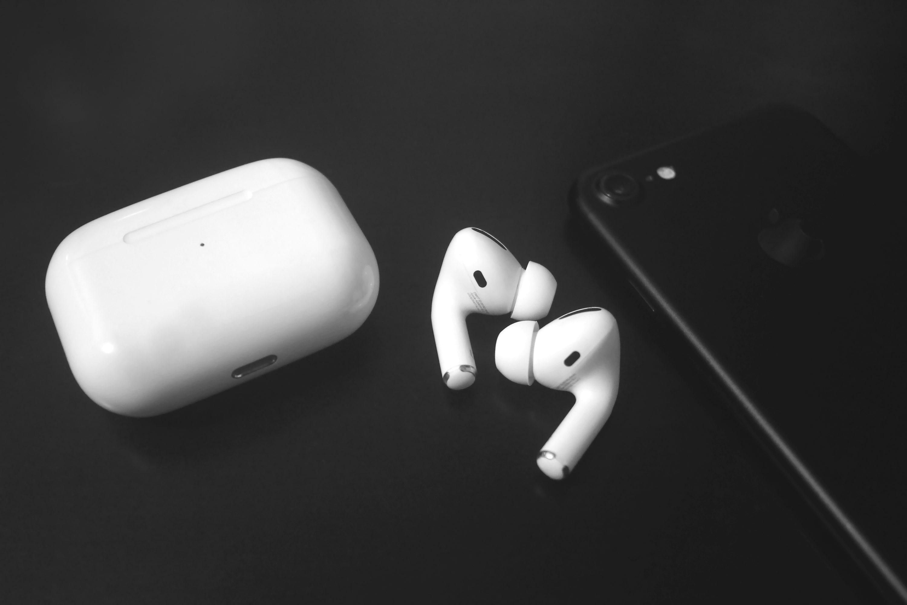 Apple Releases New AirPods Firmware for iOS 27 Features