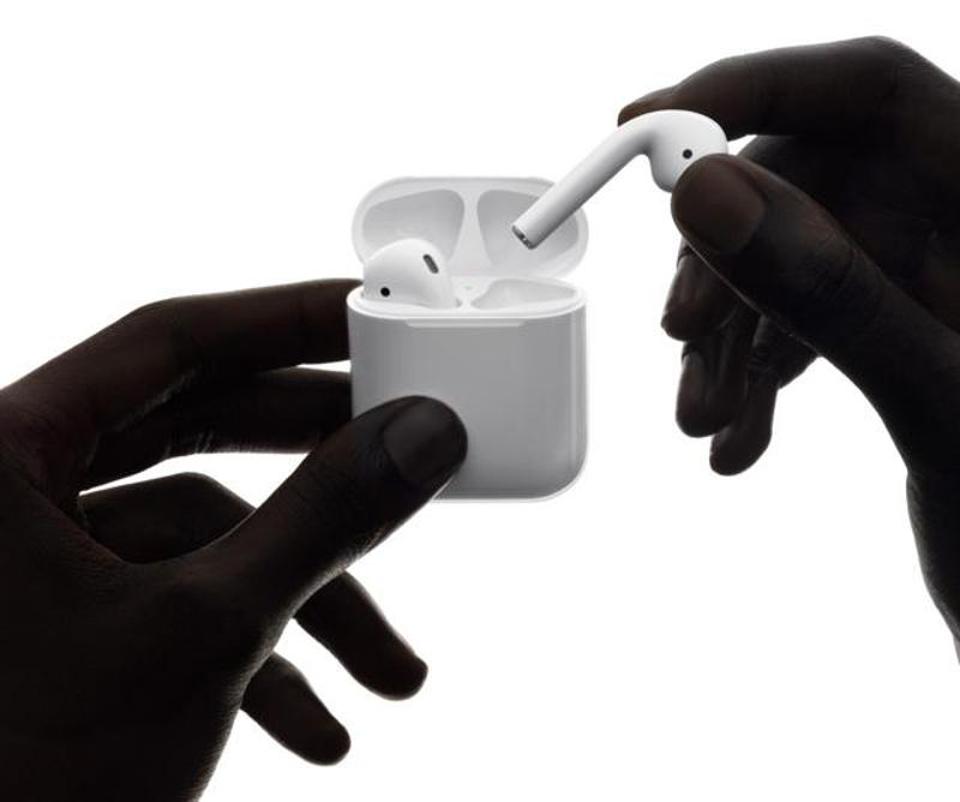 Apple AirPods  to Be Available in India Soon 