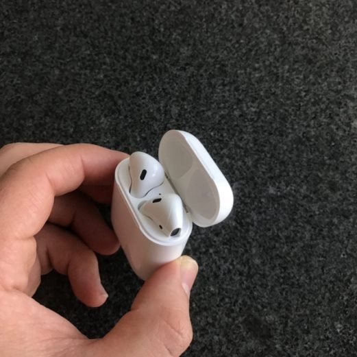 How to Pair Apple AirPods With Other Bluetooth Device?