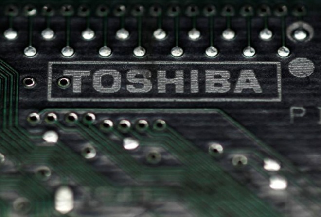Apple Consider Swooping in on Toshiba's Flash memory Business