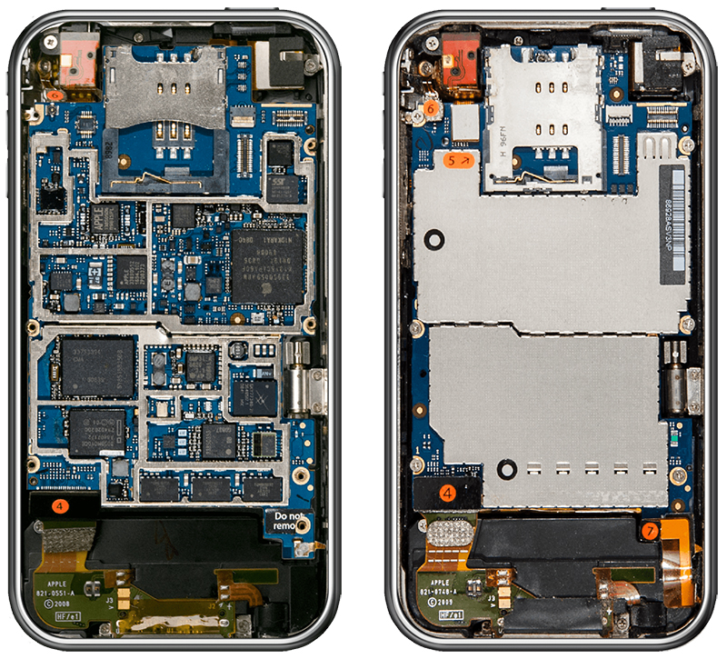Here's How Much the Inside of An iPhone Has Changed in Ten Years