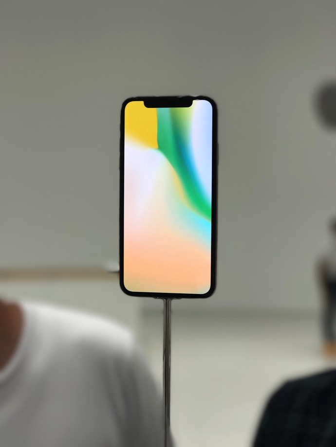 Exclusive New Photos of iPhone X And Steve Jobs Theater Hit the Web