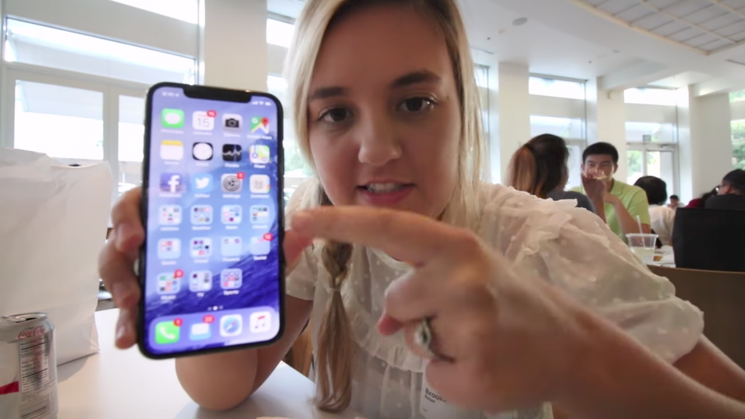 Apple Fires iPhone X Engineer after Daughter’s Hands-on Video Goes Viral