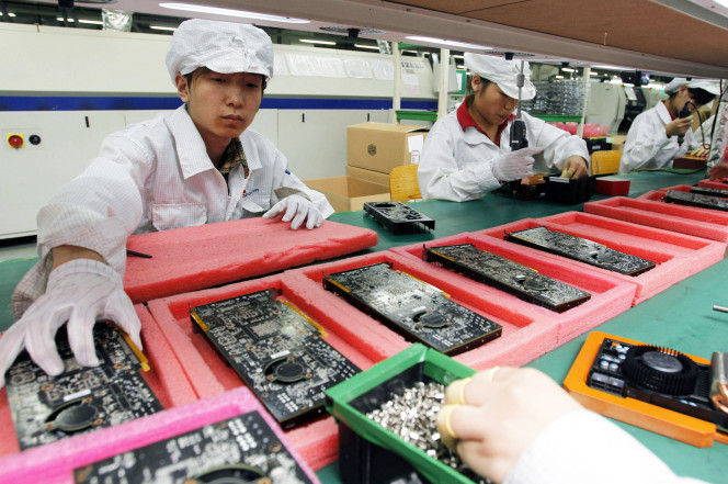 Apple Has Been Using Teen Labor to Assemble the iPhone X