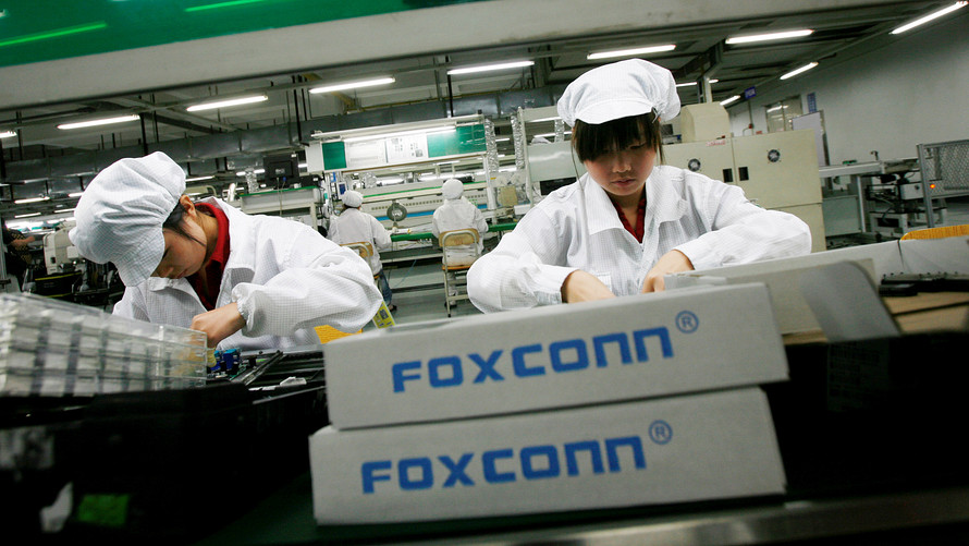Foxconn Stamps Out illegal Overtime for iPhone X
