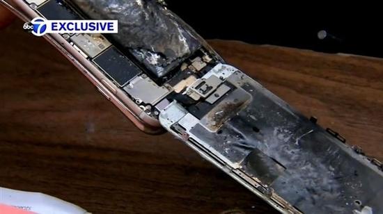 NYC Man Says iPhone 6 Exploded in His Hands