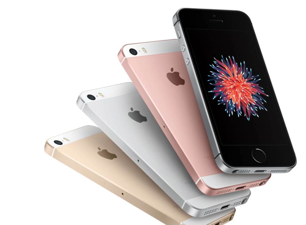 Analyst Claims That We Won’t See an iPhone SE 2 Any Time Soon