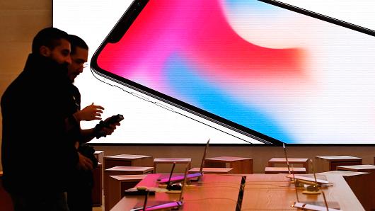 New iPhones Aren't Selling in Asia, But New Products Later in 2018 Could Boost Apple