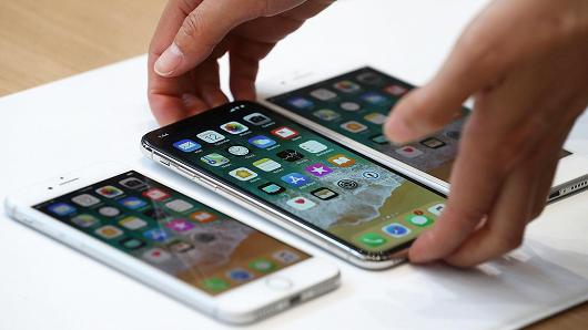 Samsung, Sharp and Others Tumble Following Report Apple is Producing its Own Screens