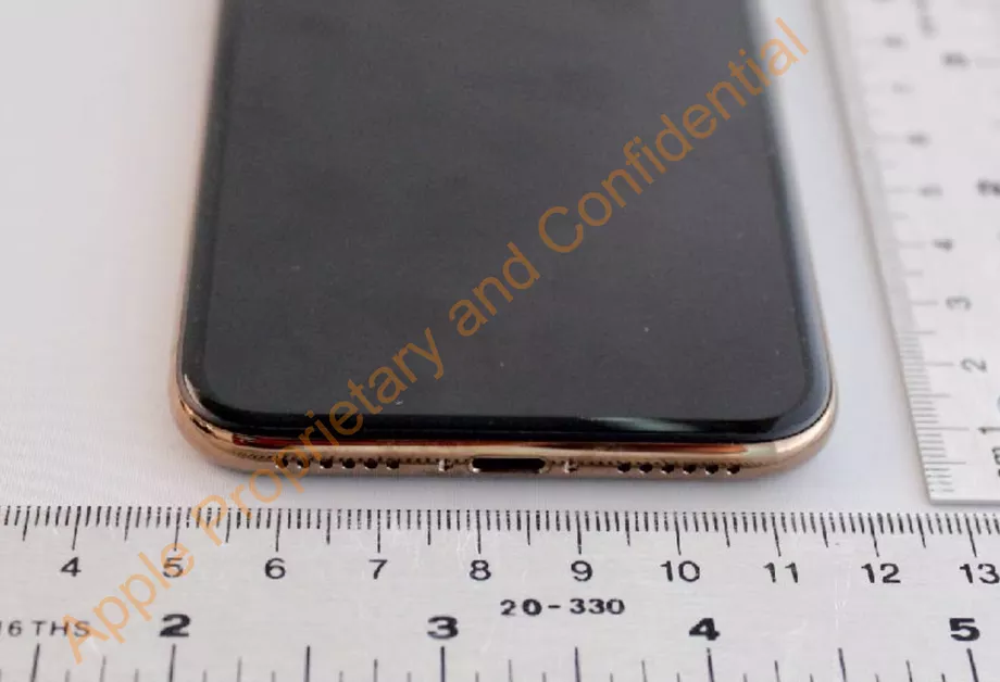Apple’s Unreleased Gold iPhone X Revealed by FCC