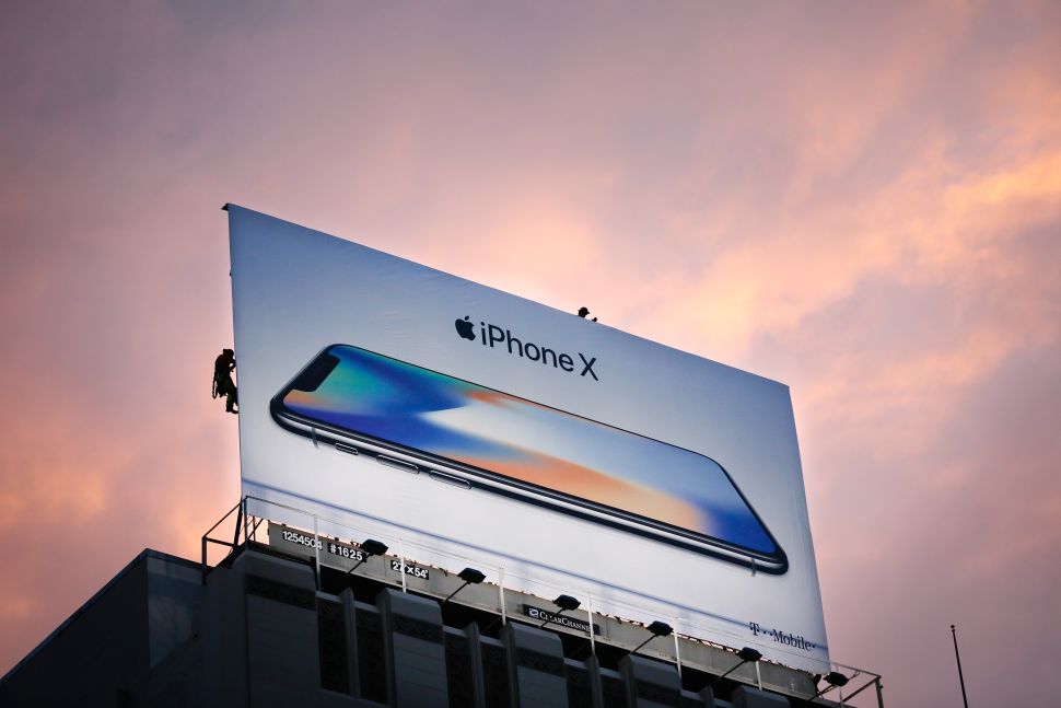 Apple Proved Wall Street Wrong—iPhone X is the Best-Selling Phone in China
