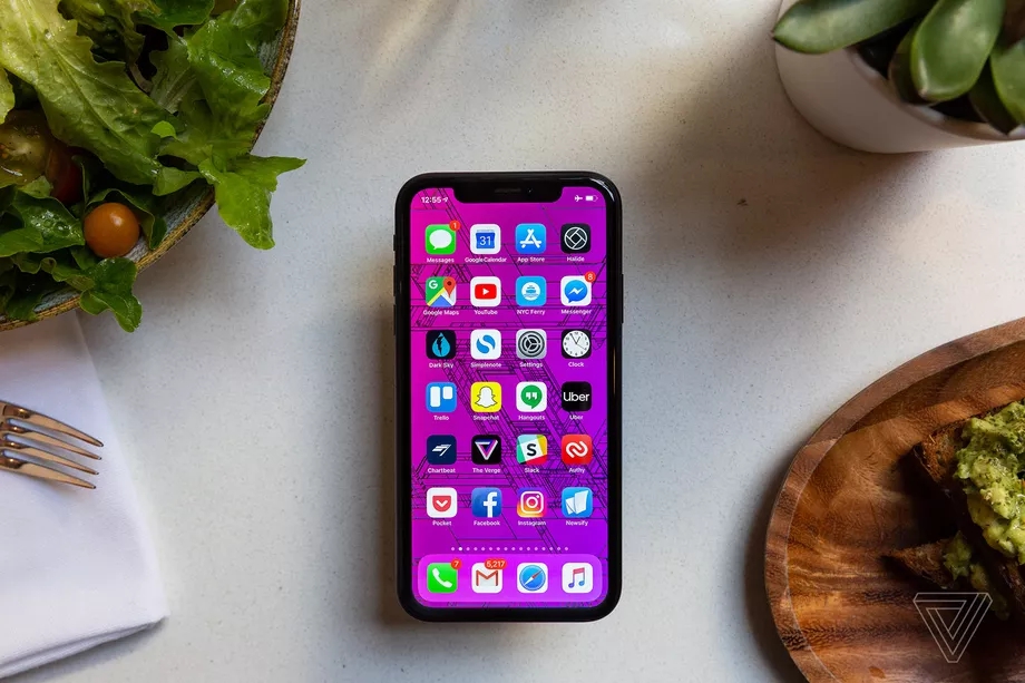 Apple is Reportedly Cutting Production Orders for its Newest iPhones