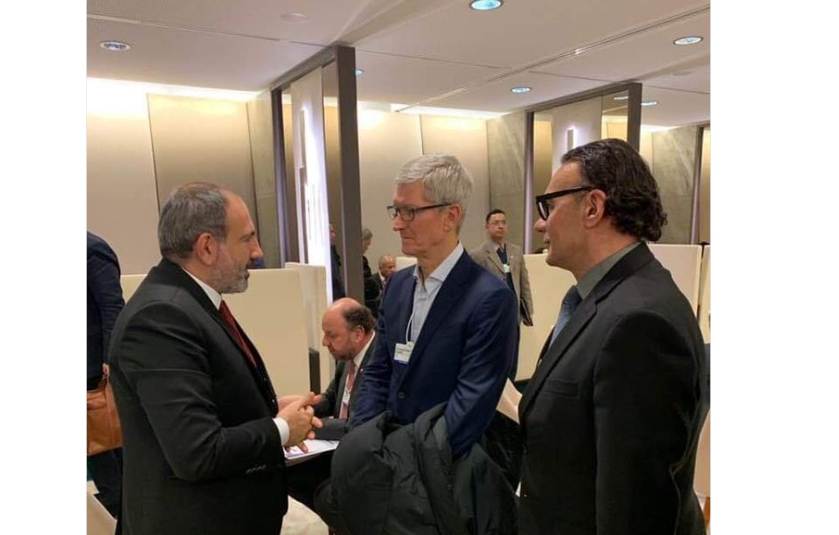 Tim Cook in Davos for World Economic Forum Touts Apple’s Education Ambitions