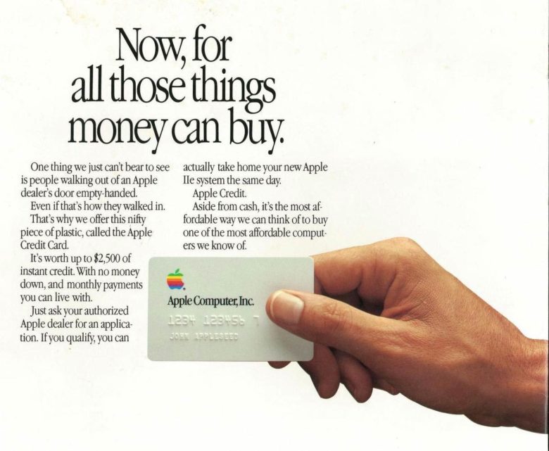 Apple’s First Credit Card Issued – in 1986
