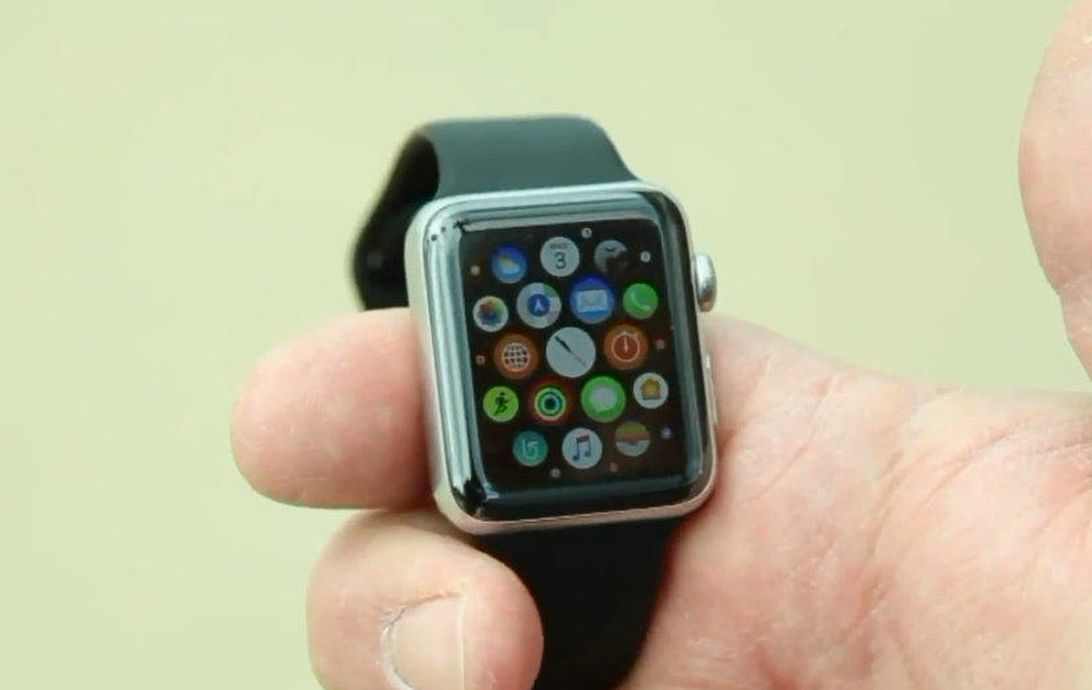 A Lost Apple Watch Survives Six Months at Sea