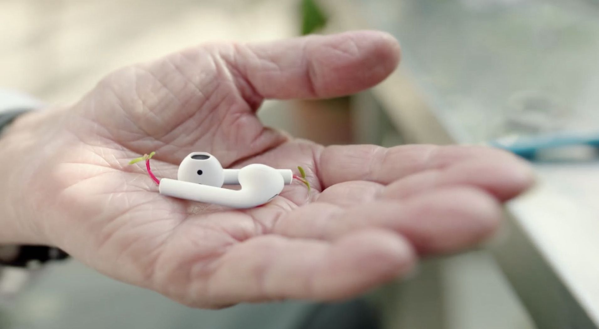 Kuo: Two New AirPods Models Launching in 2019 & 2020, One with an All-New Design
