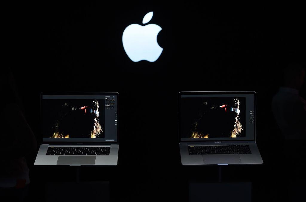 Apple May Offer SiriOS Soon