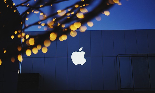 Apple Downgrade Not Because of China Tariff Risk