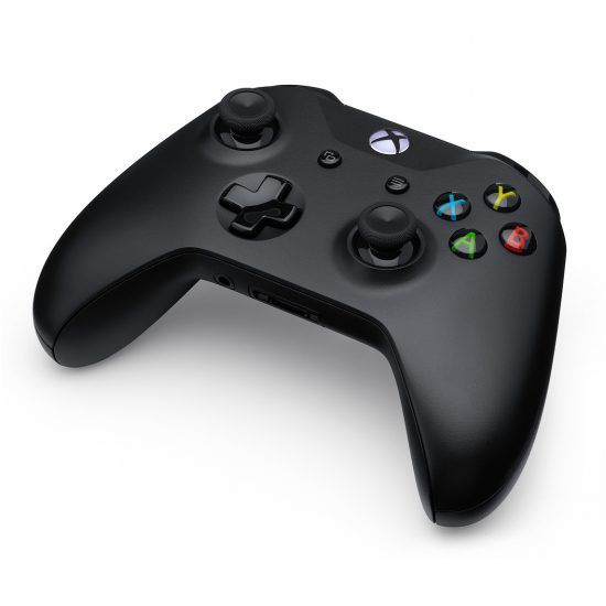 Apple Lists Xbox Wireless Controller in its Online Store 
