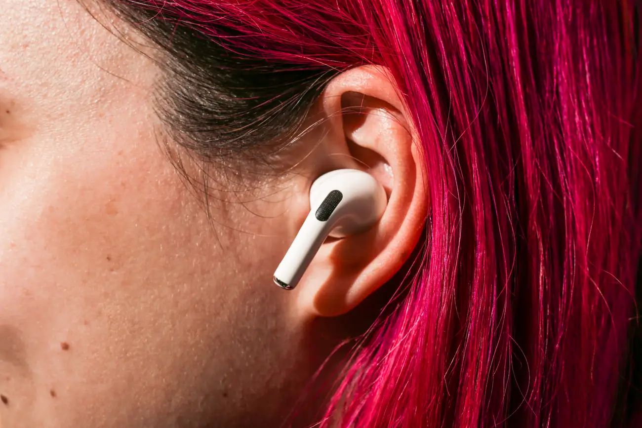 Teens Love Apple's Airpods More Than Ever Before
