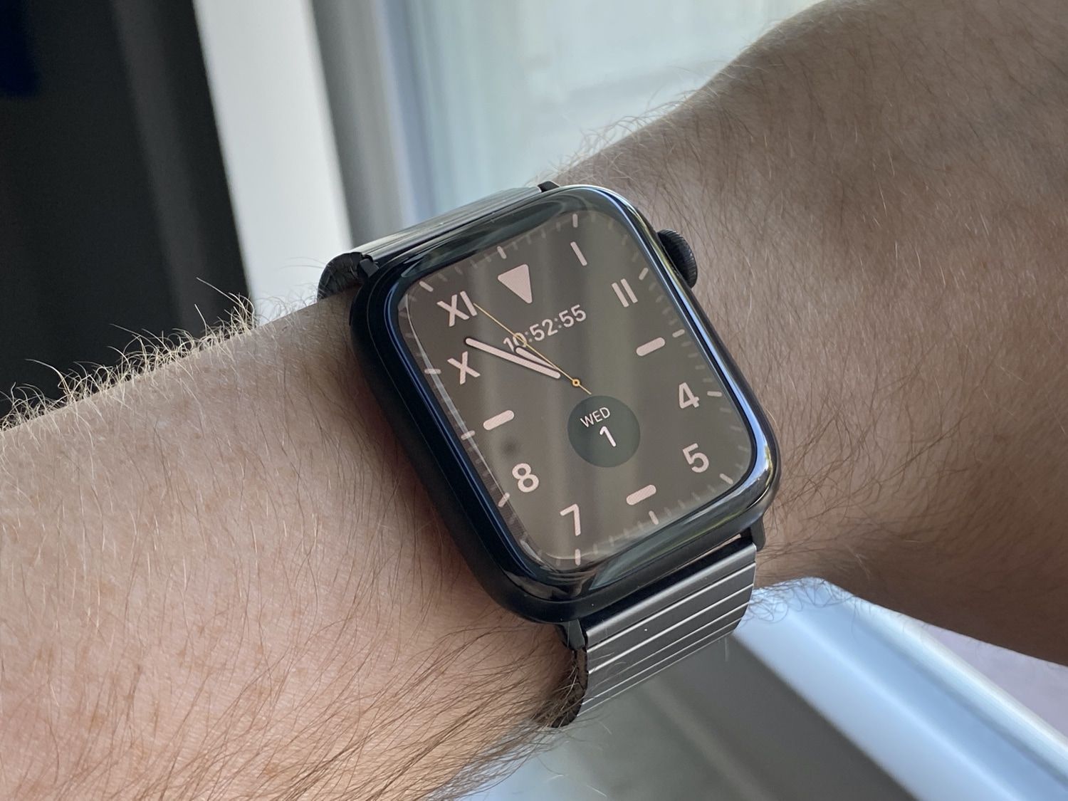 Apple Releases WatchOS 6.2.1 With FaceTime Bug Fix