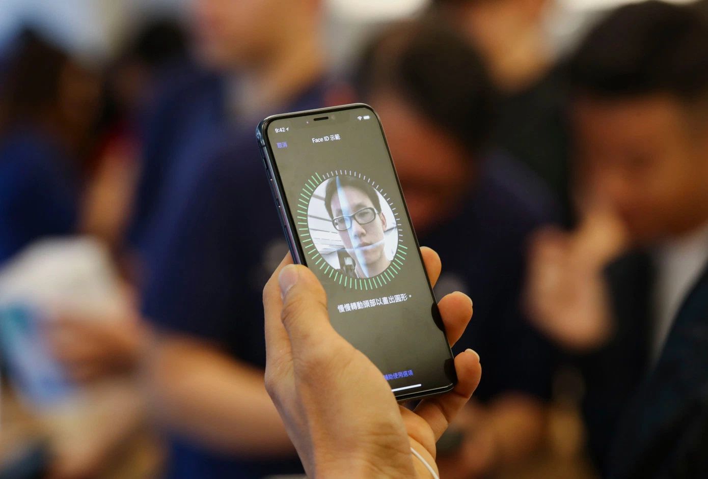 Apple Will Make it Easier to Unlock your iPhone While Wearing a Face Mask